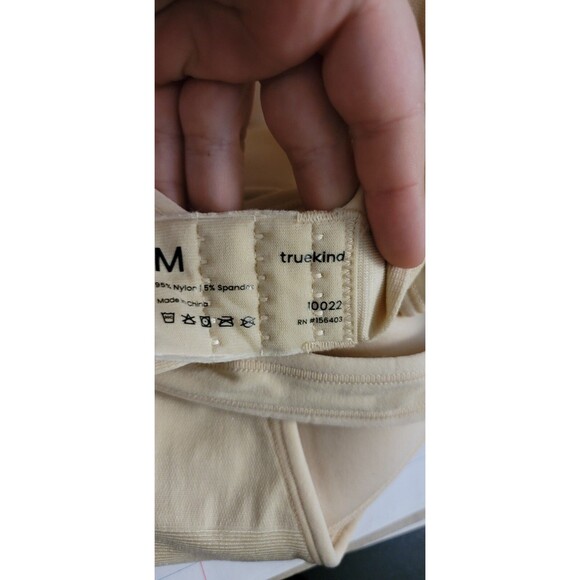 Truekind Womens Sz M Daily Comfort Wireless Shaper Bra w/ Extender Nude 10022 - Picture 7 of 13